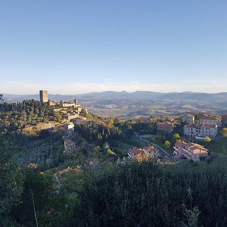 La Casina Apartment Montecatini Val di Cecina Bagian luar foto