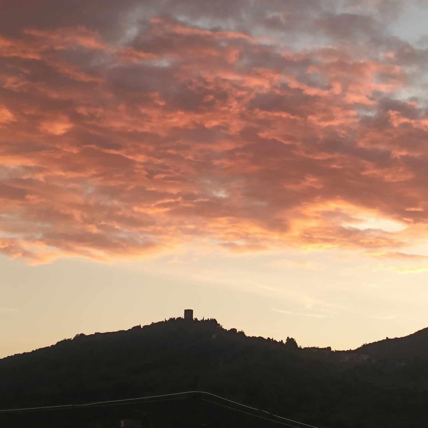 La Casina Apartment Montecatini Val di Cecina Bagian luar foto